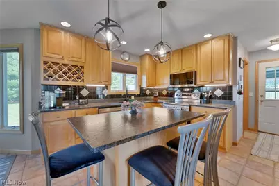 4200 W Candy Apple Court, New Middletown, OH 44442 - Photo 6