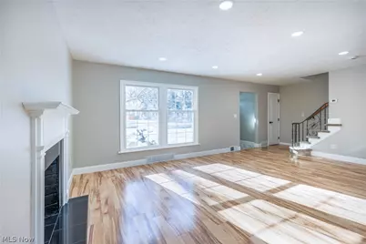 19013 Chagrin Boulevard, Huber Heights, OH 44122 - Photo 12