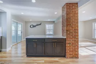 19013 Chagrin Blvd, Huber Heights, OH 44122 - Photo 6