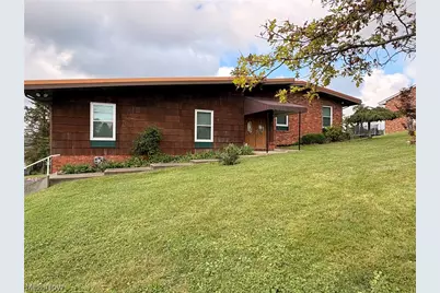 47690 Watson Road, St Clairsville, OH 43950 - Photo 2