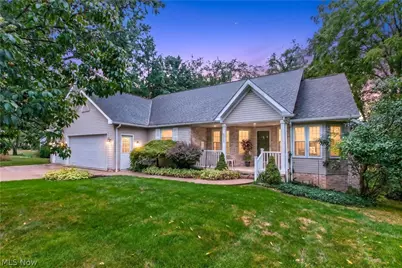 213 Crestland Avenue NW, North Canton, OH 44720 - Photo 4