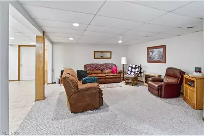 213 Crestland Avenue NW, North Canton, OH 44720 - Photo 36