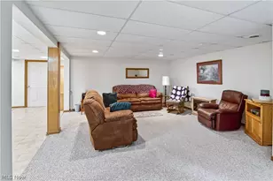 213 Crestland Ave NW, North Canton, OH 44720 - Photo 36