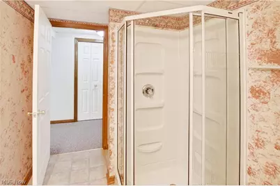 213 Crestland Avenue NW, North Canton, OH 44720 - Photo 32