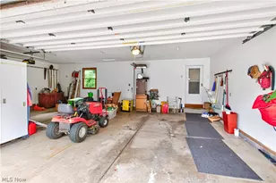 213 Crestland Ave NW, North Canton, OH 44720 - Photo 40