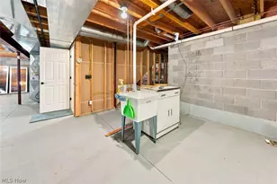 4240 St Anne's Ct, Avon, OH 44011 - Photo 26