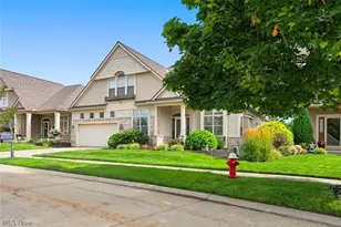 4240 St Anne's Ct, Avon, OH 44011 - Photo 2
