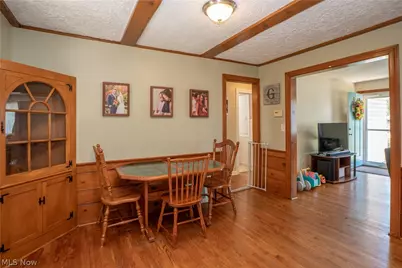 1041 Orchard Avenue NE, North Canton, OH 44720 - Photo 6