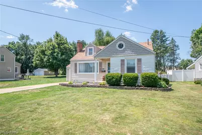 1041 Orchard Avenue NE, North Canton, OH 44720 - Photo 32