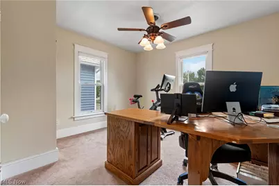 734 Tuscarawas Avenue NW, New Philadelphia, OH 44663 - Photo 20
