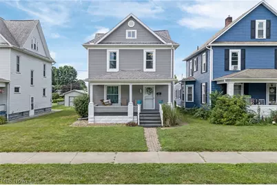 734 Tuscarawas Avenue NW, New Philadelphia, OH 44663 - Photo 1