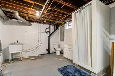 734 Tuscarawas Avenue NW, New Philadelphia, OH 44663 - Photo 26