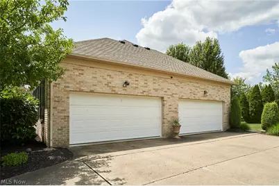 662 Heatherleigh Drive, Akron, OH 44333 - Photo 40