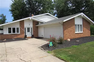 7597 Ohio St, Mentor, OH 44060 - Photo 2