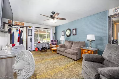 8585-8587 Manchester Avenue NW, Canal Fulton, OH 44614 - Photo 8