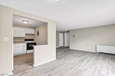 10301 Lake Avenue #427, Loveland, OH 44102 - Photo 12