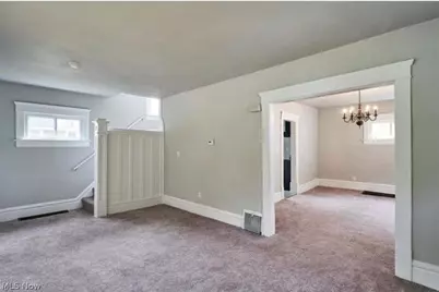 692 Blanche Street, Akron, OH 44307 - Photo 10
