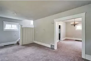 692 Blanche St, Akron, OH 44307 - Photo 10