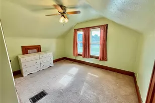 117 Bird Way, Weirton, WV 26062 - Photo 12