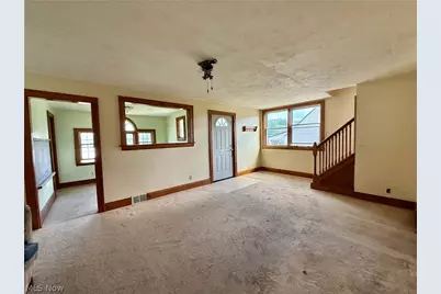 117 Bird Way, Weirton, WV 26062 - Photo 4