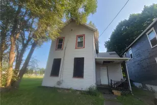 1023 4th St SW, Canton, OH 44707 - Photo 1
