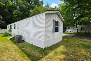 100 Maplegrove Ln, Mentor, OH 44060 - Photo 32