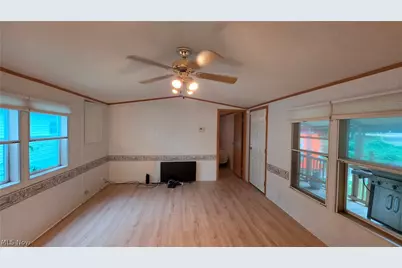 100 Maplegrove Lane, Mentor, OH 44060 - Photo 10