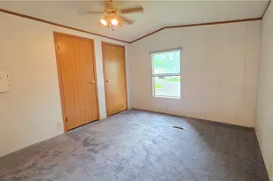 100 Maplegrove Ln, Mentor, OH 44060 - Photo 18