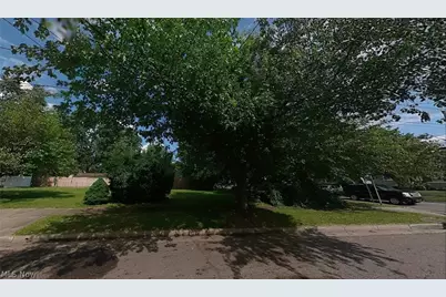 1101 Carnegie Avenue, Akron, OH 44314 - Photo 2