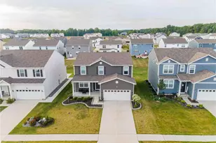 23580 Victory Ln, Columbia Station, OH 44028 - Photo 2