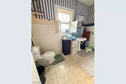 817 Rosswell Avenue, Steubenville, OH 43952 - Photo 22