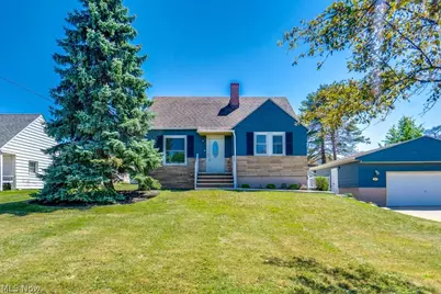 325 Evelyn Avenue, Green Hills, OH 44131 - Photo 2