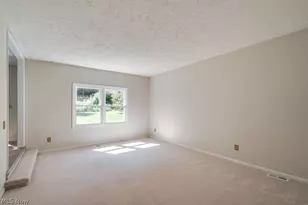 1505 Democracy Dr NW, North Canton, OH 44720 - Photo 16
