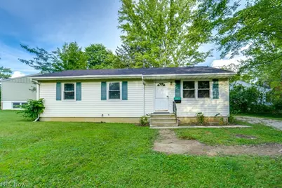643 Kimberly Circle, Oberlin, OH 44074 - Photo 1