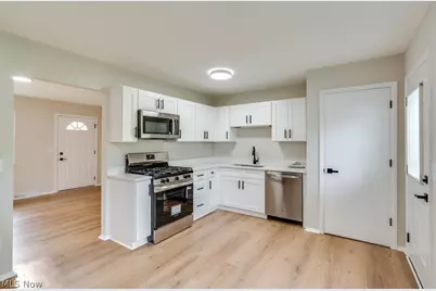643 Kimberly Circle, Oberlin, OH 44074 - Photo 6
