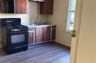 1719 4th St NW, Canton, OH 44708 - Photo 2