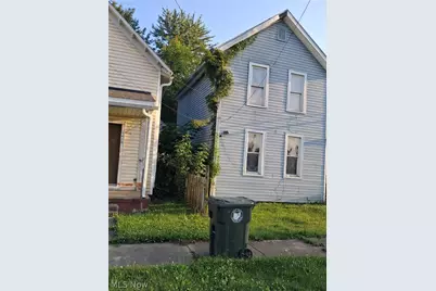 1412 4th Street NE, Canton, OH 44704 - Photo 2