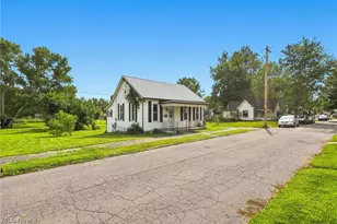 520 Foster Ave, Cambridge, OH 43725 - Photo 24