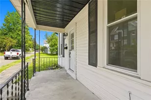 520 Foster Ave, Cambridge, OH 43725 - Photo 4