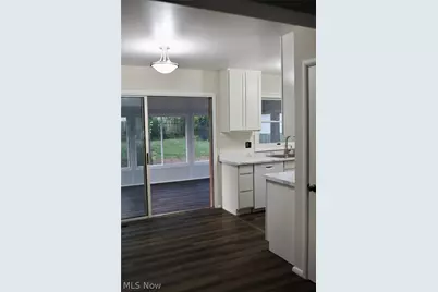 1093 Sutherland Avenue, Akron, OH 44314 - Photo 20