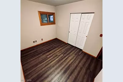1093 Sutherland Avenue, Akron, OH 44314 - Photo 26