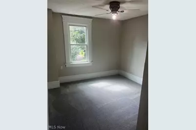 844 Sumner Street, Akron, OH 44311 - Photo 4