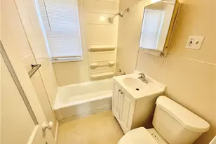 818-824 S Central Dr, Lorain, OH 44052 - Photo 6