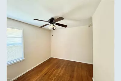 818-824 S Central Drive, Lorain, OH 44052 - Photo 8
