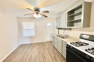 818-824 S Central Dr, Lorain, OH 44052 - Photo 14