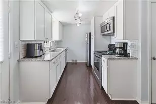 6330 Peach St, Louisville, OH 44641 - Photo 22