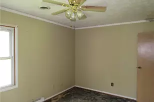 10940 Julie Street NE, Alliance, OH 44601 - Photo 18