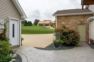 38376 Vincent Ln, Lisbon, OH 44432 - Photo 10