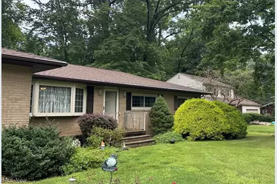 477 Catalina Drive, Akron, OH 44319 - Photo 2