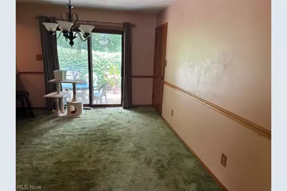 477 Catalina Drive, Akron, OH 44319 - Photo 8